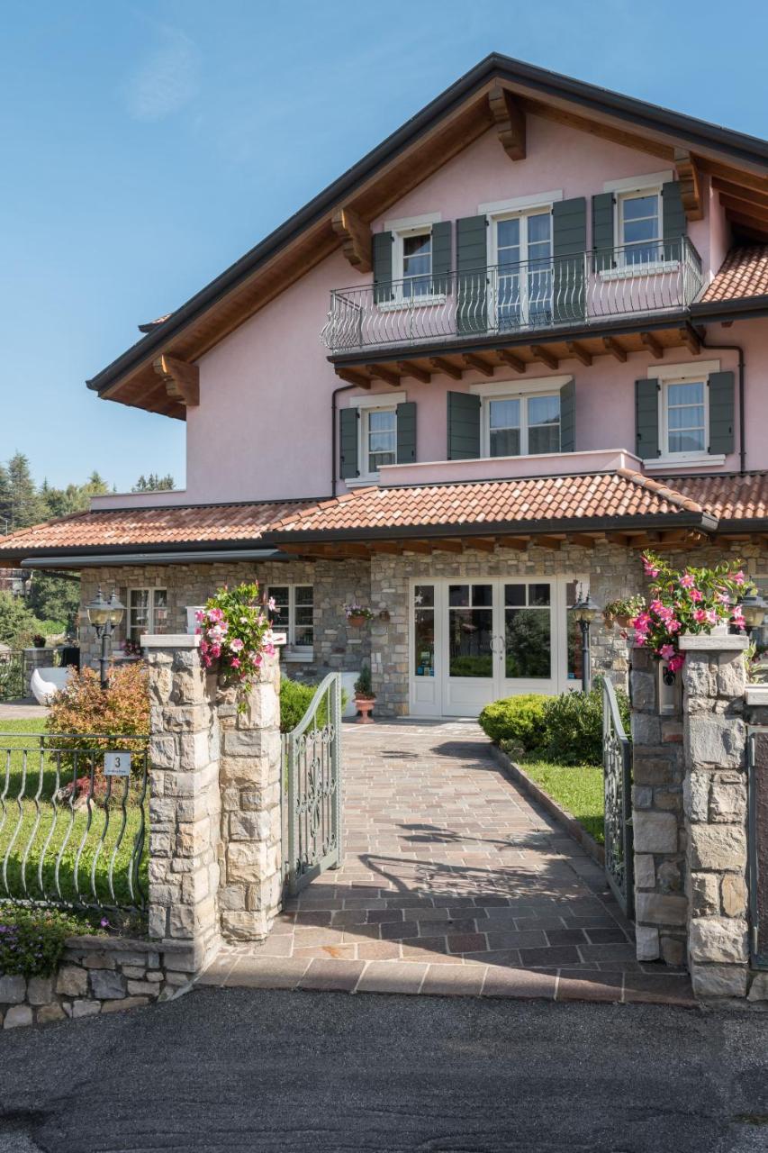 T'Ami Hotel Resort Spa Selvino Kültér fotó